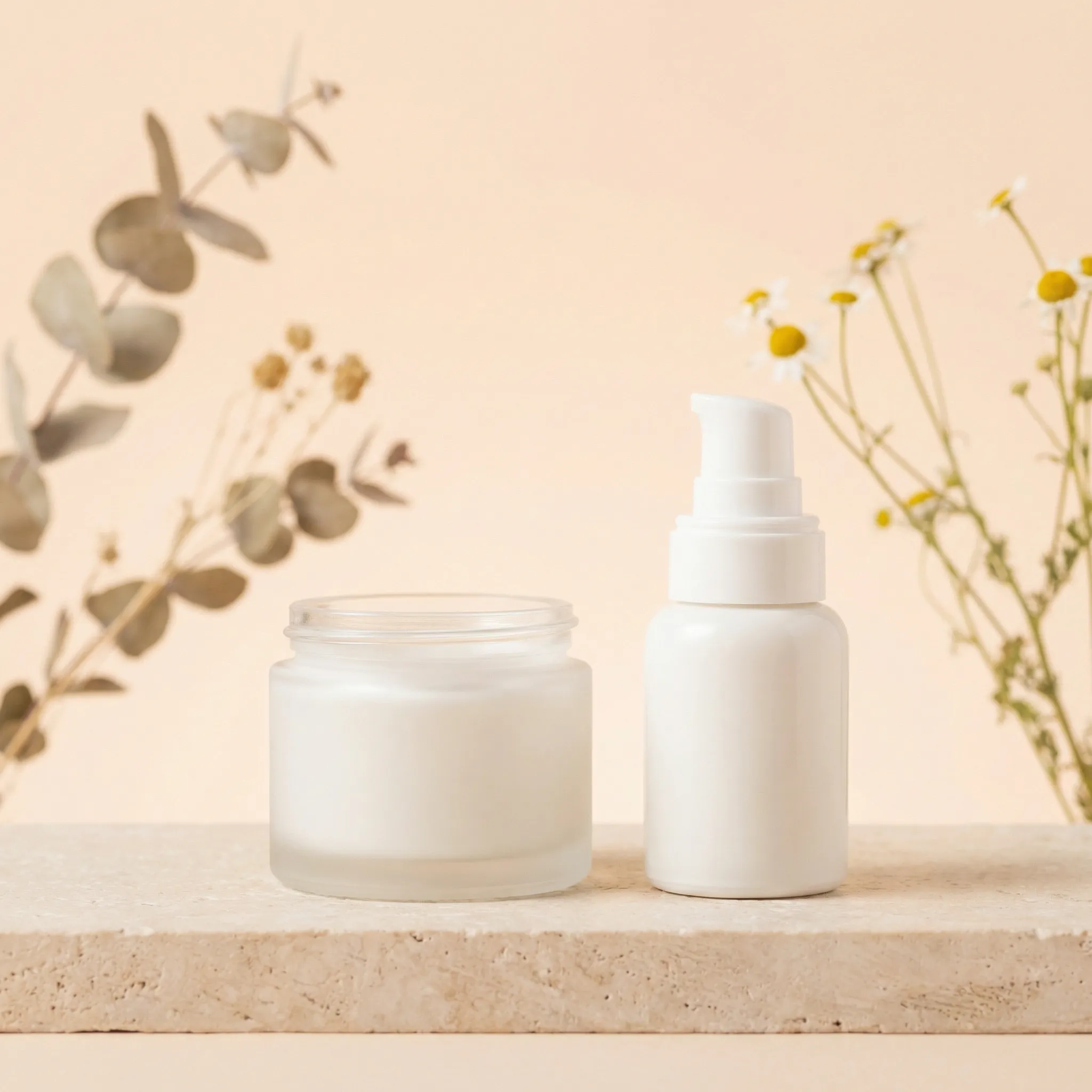 Private label whitening face cream OEM packaging with cream jar and pump bottle for skincare brands